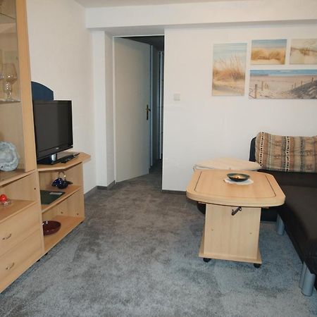 Ferienwohnung Schubert Sagard Exterior photo